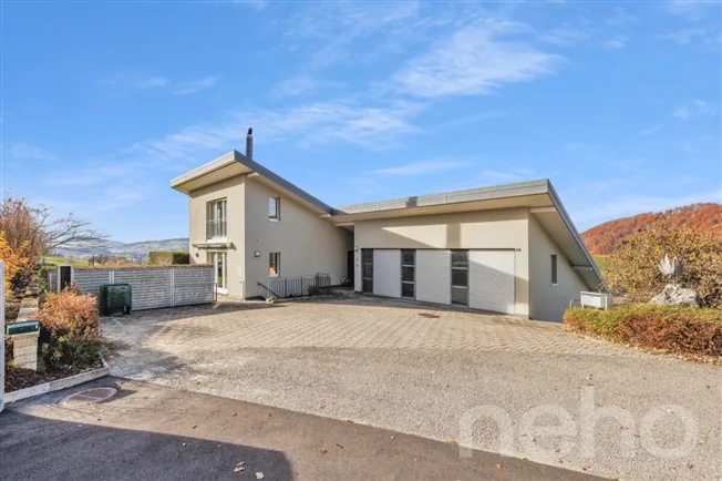 9 Zimmer Einfamilienhaus in La Roche FR – Foto 3 von 12