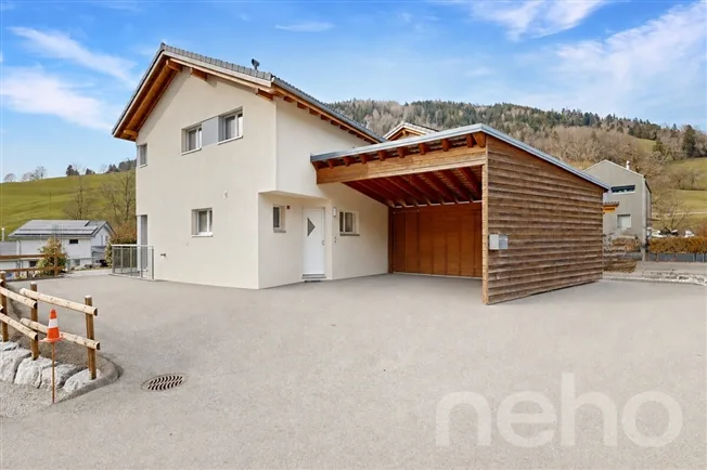 5.5 Zimmer Einfamilienhaus in La Roche FR – Foto 2 von 12