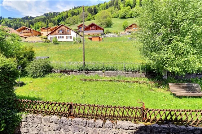 Maison gruérienne authentique avec superbe vue – photo 12 sur 12