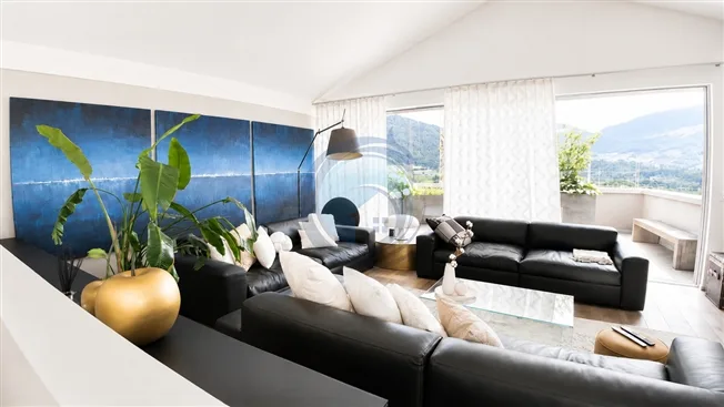 7.5 Zimmer Einfamilienhaus in Morlon – Foto 9 von 20