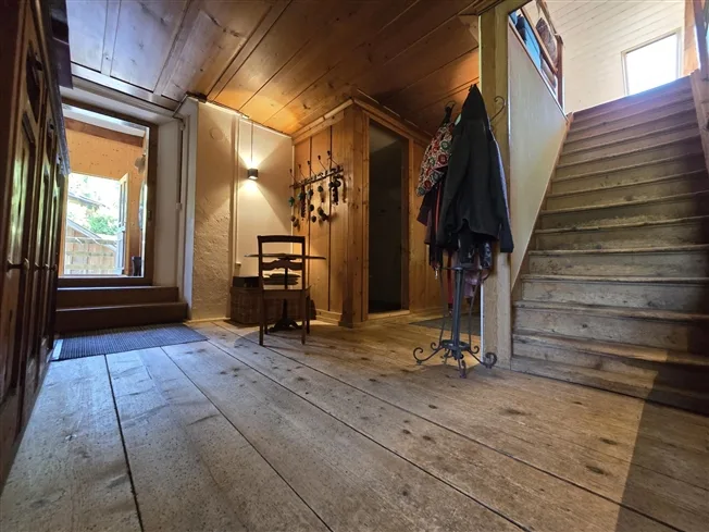 6.5 Zimmer Einfamilienhaus in Rossinière – foto 10 di 18