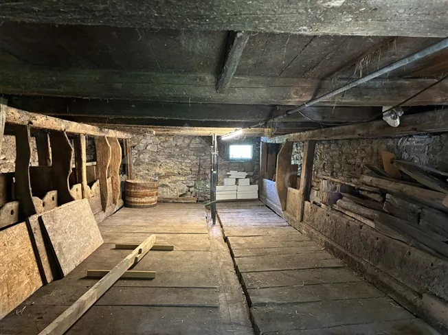2 Zimmer Bauernhaus in Rougemont – foto 3 di 7