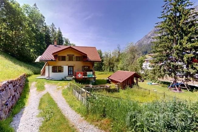 8 Zimmer Einfamilienhaus in Les Moulins – photo 2 sur 13