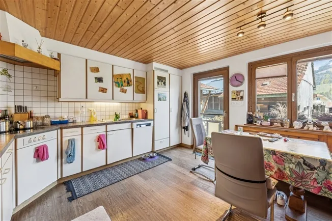 5.5 Zimmer Einfamilienhaus in Enney – foto 5 di 12