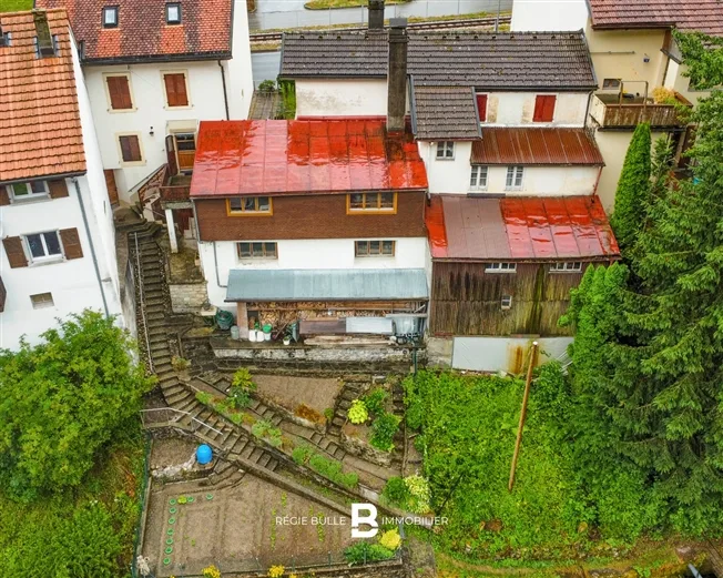 4.5 Zimmer Einfamilienhaus in Neirivue – Foto 7 von 9