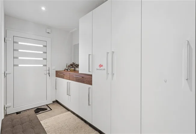 5.5 Zimmer Reihenfamilienhaus in Berlens – foto 5 di 10