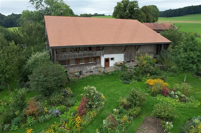 5.5 Zimmer Bauernhaus, 1687 Vuisternens-devant-Romont