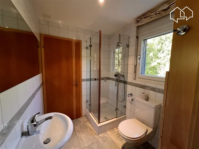 6.5 Zimmer Einfamilienhaus in Rossens FR – Foto 12 von 18