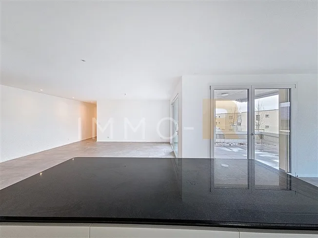 Superbe 4.5 pièces de 138 m² avec spacieuse loggia sur les hauteurs – photo 4 sur 9