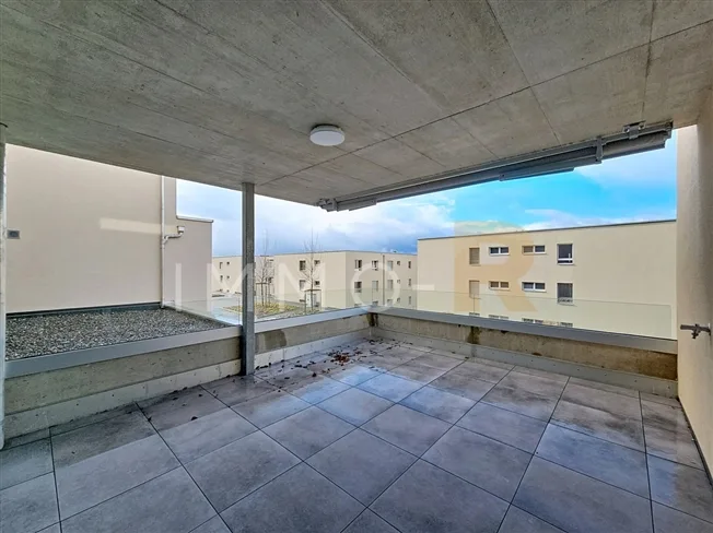 Superbe 4.5 pièces de 138 m² avec spacieuse loggia sur les hauteurs – photo 8 sur 9