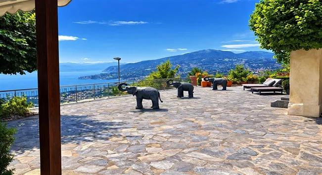 9 Zimmer Einfamilienhaus in Vevey – Foto 2 von 18