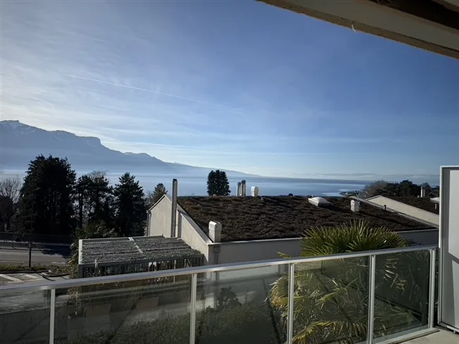 5 Zimmer Reihenfamilienhaus in Corseaux – foto 3 di 20