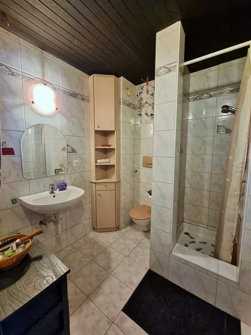 6.5 Zimmer Einfamilienhaus in Corseaux – photo 11 of 17