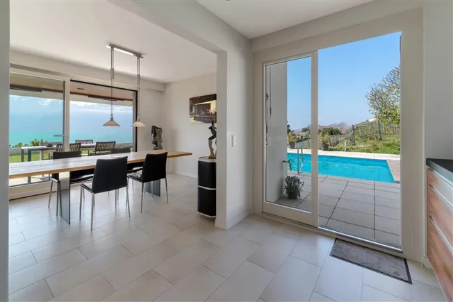 6 Zimmer Einfamilienhaus in Corseaux – Foto 8 von 20