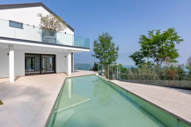 6 Zimmer Einfamilienhaus in Chardonne – Foto 12 von 13