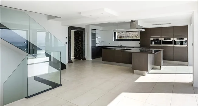 6.5 Zimmer Einfamilienhaus in Chardonne – Foto 8 von 14