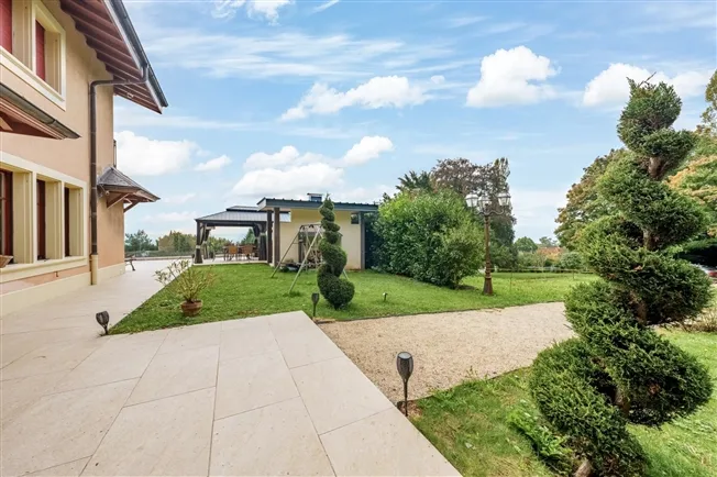 20 Zimmer Einfamilienhaus in Jongny – Foto 19 von 20
