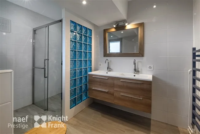 10 Zimmer Villa in St-Légier-La Chiésaz – photo 13 of 13
