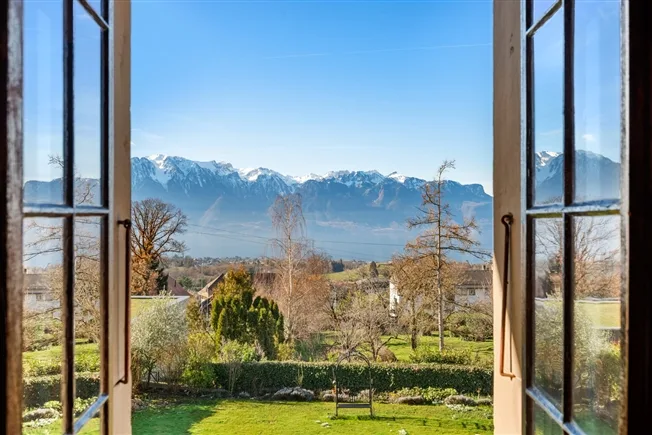 12 Zimmer Einfamilienhaus in St-Légier-La Chiésaz – Foto 4 von 20
