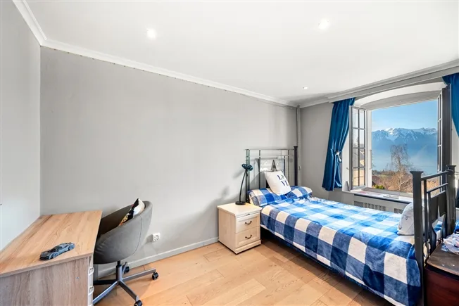 12 Zimmer Einfamilienhaus in St-Légier-La Chiésaz – Foto 15 von 20