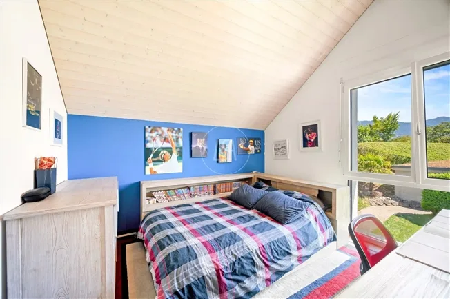 8 Zimmer Einfamilienhaus in St-Légier-La Chiésaz – foto 14 di 18