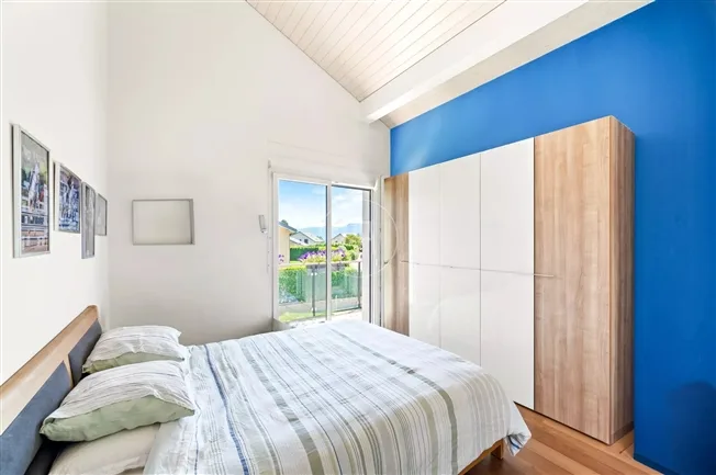 8 Zimmer Einfamilienhaus in St-Légier-La Chiésaz – foto 11 di 18
