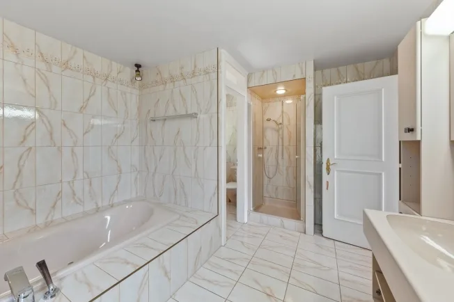 7.5 Zimmer Villa in St-Légier-La Chiésaz – Foto 10 von 10