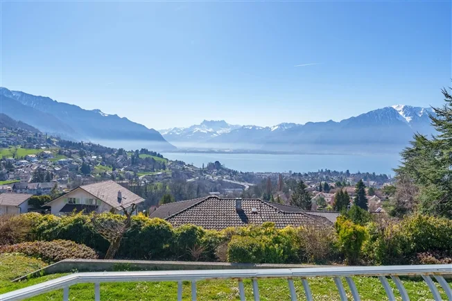 BLONAY - RAVISSANTE PROPRIETE AVEC VUE PANORAMIQUE – photo 14 sur 14