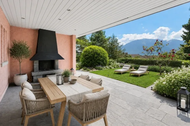 7.5 Zimmer Villa in La Tour-de-Peilz – photo 3 of 12