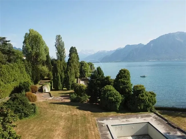 20 Zimmer Einfamilienhaus in La Tour-de-Peilz – Foto 6 von 17