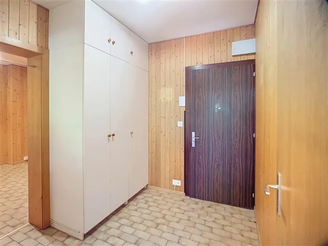 Nur einen Steinwurf vom See entfernt - 2,5-Zimmer-Wohnung zu renovieren – Foto 9 von 11