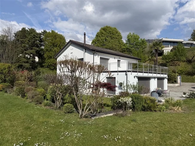 7.5 Zimmer Einfamilienhaus in Chailly-Montreux – foto 2 di 20