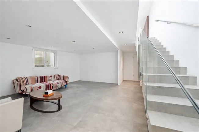 6.5 Zimmer Einfamilienhaus in Brent – Foto 8 von 13
