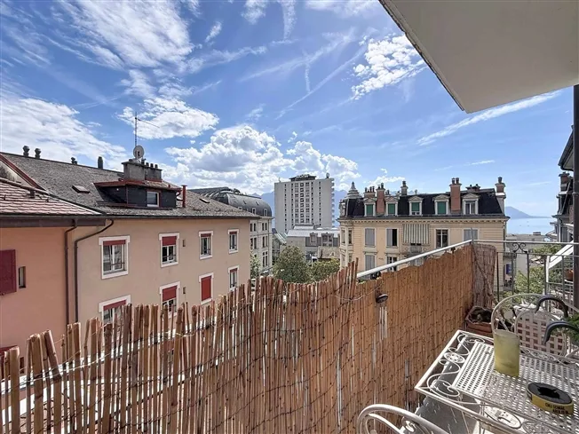 Spacieux appartement de 3,5 pièces au cœur du Vieux-Montreux – Foto 16 von 16