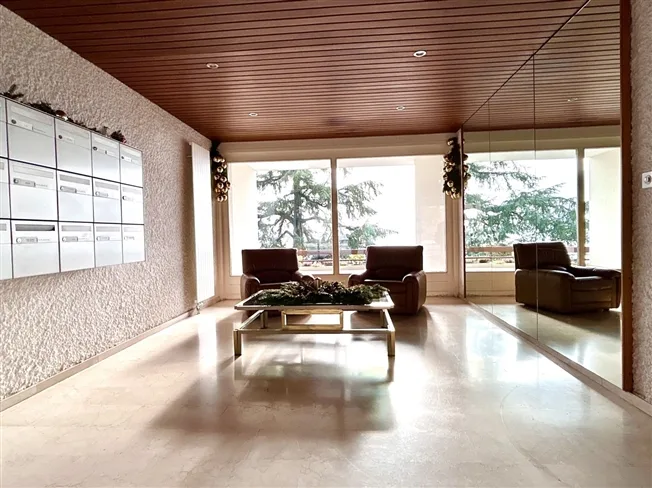 2.5 Zimmer Wohnung in Montreux – photo 3 of 7