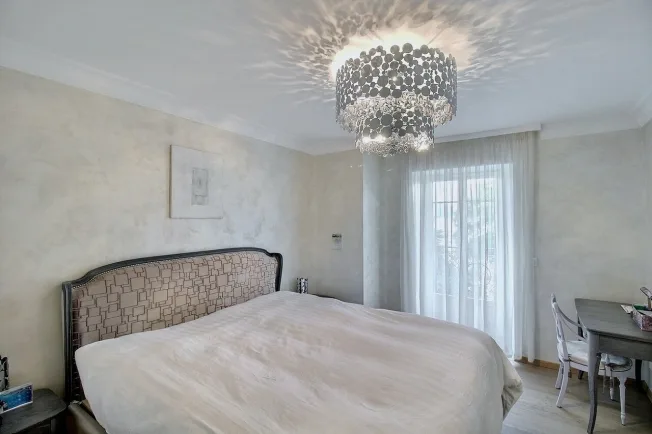 4002.EG Appartement moderne au centre de Montreux, vue lac – Foto 6 von 12