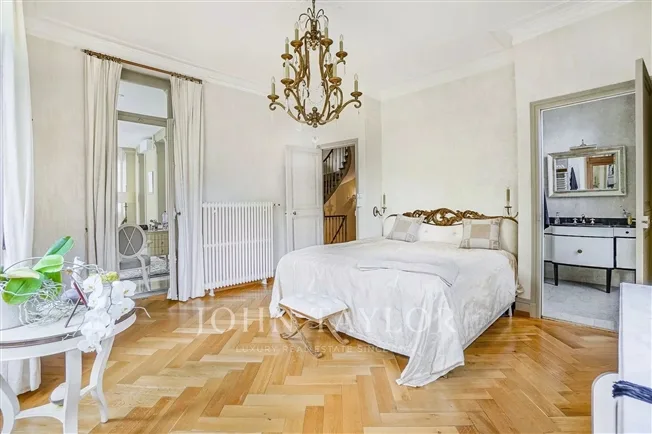 10 Zimmer Einfamilienhaus in Montreux – photo 10 of 16