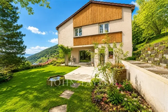 5.5 Zimmer Einfamilienhaus in Montreux – photo 13 of 13
