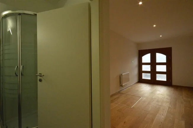 5.5 Zimmer Einfamilienhaus in Yvorne – Foto 5 von 11