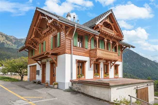 8 Zimmer Einfamilienhaus, 1856 Corbeyrier