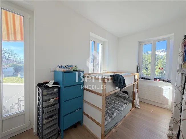 12 Zimmer Einfamilienhaus in Aigle – foto 7 di 16