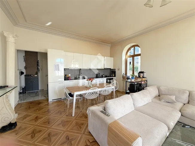 12 Zimmer Einfamilienhaus in Aigle – foto 6 di 16