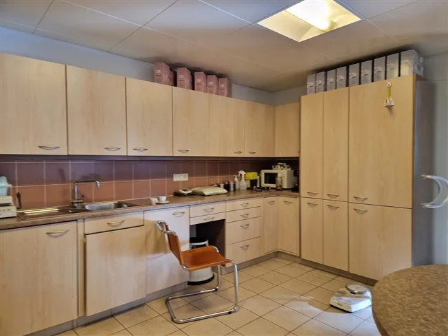 Ampia proprietà individuale con studio medico – foto 14 di 20