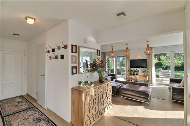 5.5 Zimmer Einfamilienhaus in Aigle – photo 13 of 13