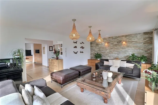 5.5 Zimmer Einfamilienhaus in Aigle – photo 8 of 13