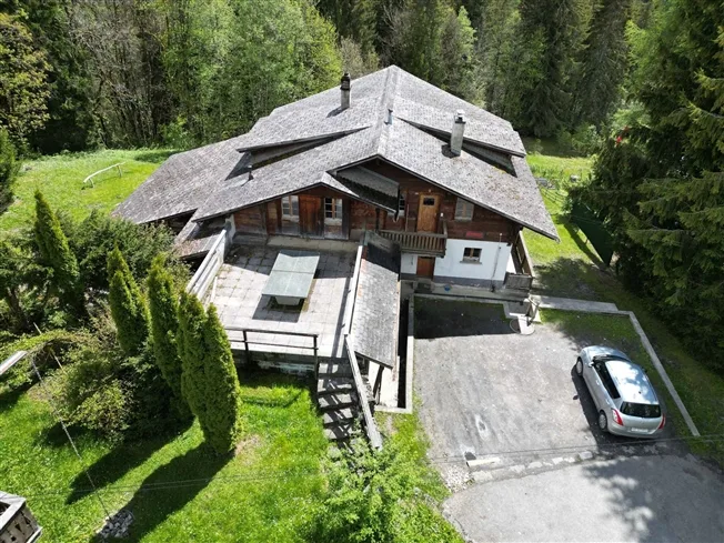 Authentique chalet de montagne avec vaste capacité d'hébergement – Foto 15 von 26