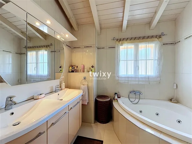 6.5 Zimmer Villa in Collombey – Foto 5 von 12