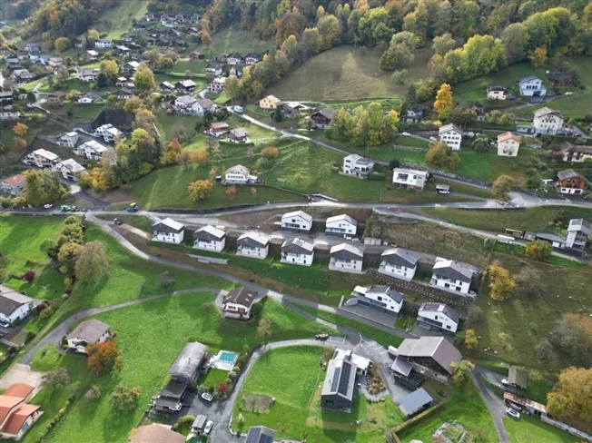 4.5 Zimmer Villa in Choëx – foto 16 di 20