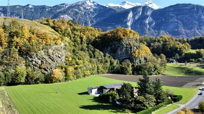 9 Zimmer Einfamilienhaus in Bex – foto 8 di 20