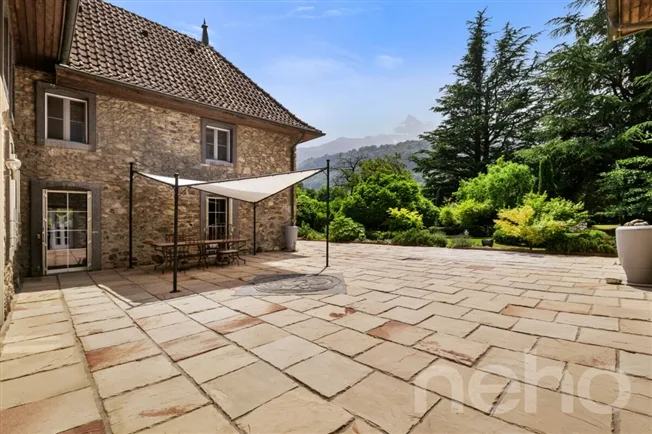 9 Zimmer Einfamilienhaus in Bex – photo 2 sur 11